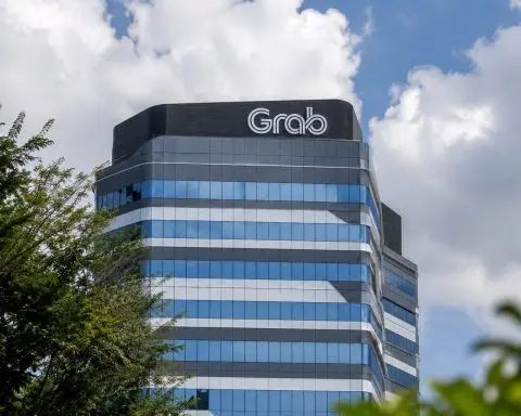 Grab Stock Bounces While Nasdaq Sags—What Traders Are Waiting For Next