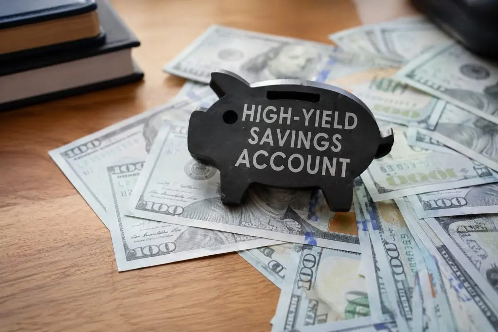 High-yield savings rates reveal $4,500 drag for uninvested cash