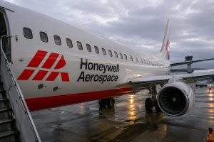 Honeywell Aerospace stock steady after S&P 500 inclusion, yield calculus shifts bar