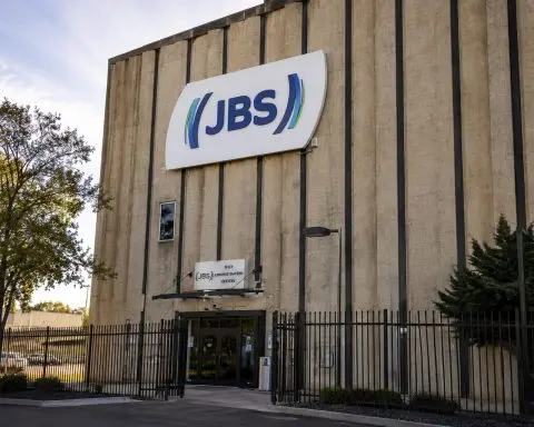 JBS shutdowns put pressure on U.S. beef as cattle prices rise