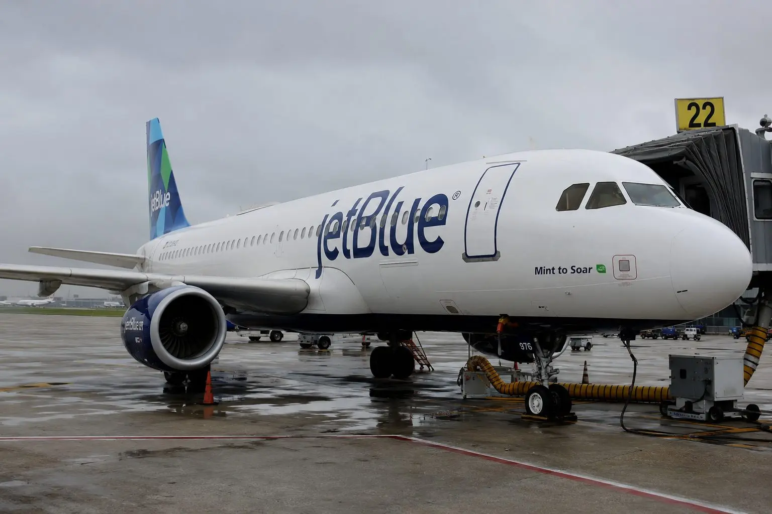 JetBlue drone incident at JFK puts risk focus on 3,000-foot airspace