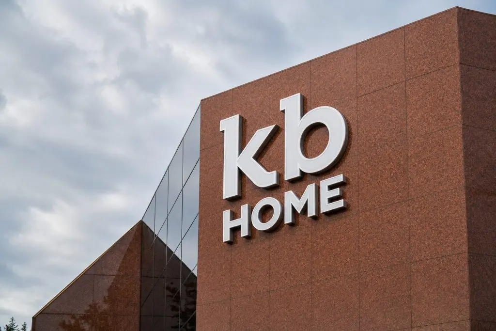 KB Home (NYSE:KBH) rises after hours as traders look to H2 delivery gains