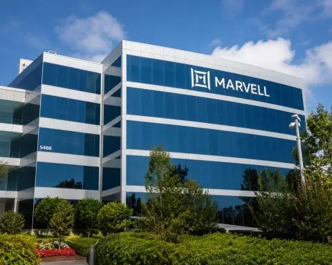 Marvell Jumps After S&P 500 Nod and Chip Gains Bring AI Play Into Spotlight