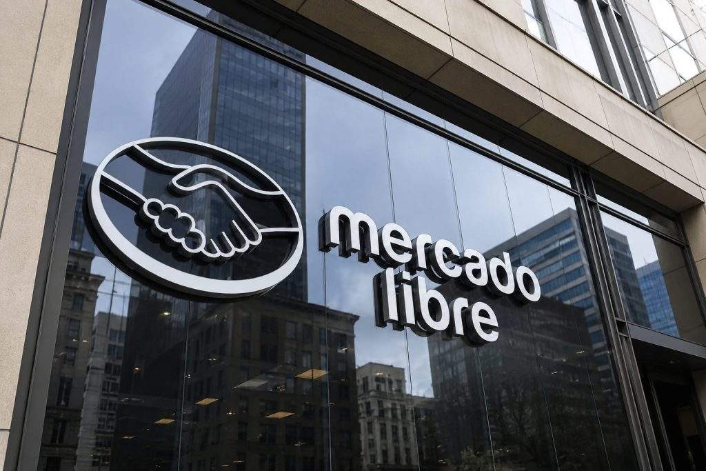 MercadoLibre stock gains 2.9% as week starts, investors look at MELI growth spend