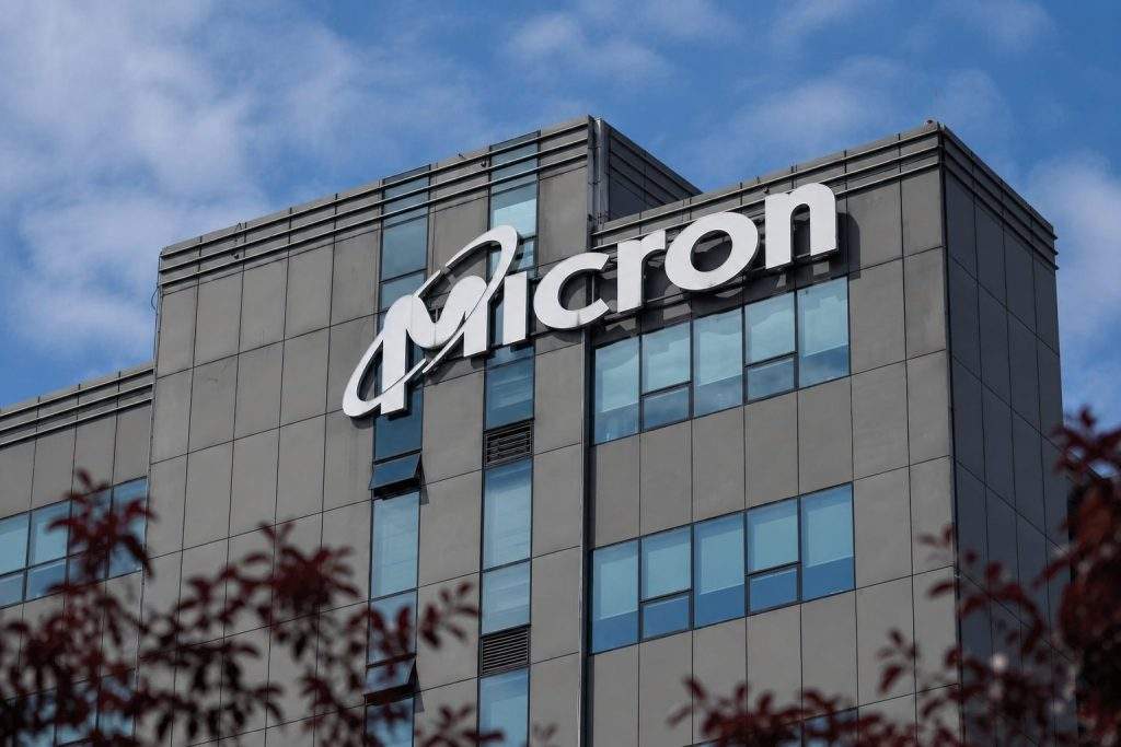 Micron Shares Reach All-Time High with AI Memory Demand in Focus Ahead of Earnings
