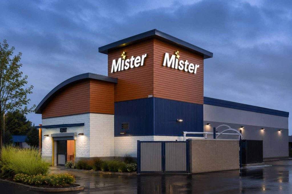 Mister Car Wash Seen at $7.10 After Nasdaq Delisting, MCW Now Off the Board