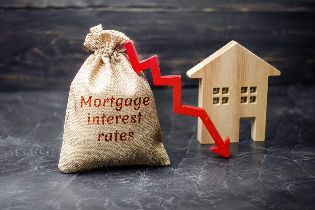 Mortgage rates drop as Iran deal sends yields lower; Fed caution limits move