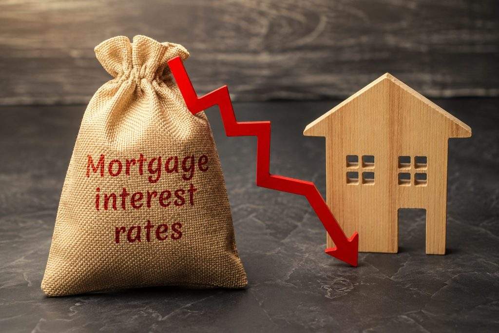 Mortgage rates fall to 6.47% as Iran deal relief meets Fed, Hormuz risks
