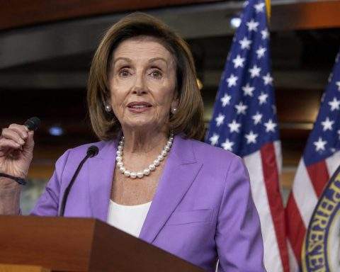 Pelosi Family Eyes AI, Big Tech, Power in Latest Stock Moves