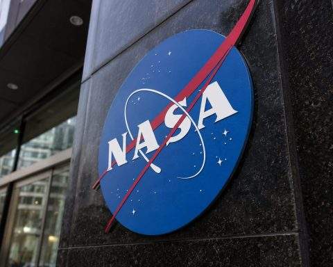 NASA-Russia ISS leak row could shut Zvezda tunnel