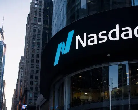Nasdaq Futures Drop Ahead of Open as Debt Concerns Hit AI Stocks