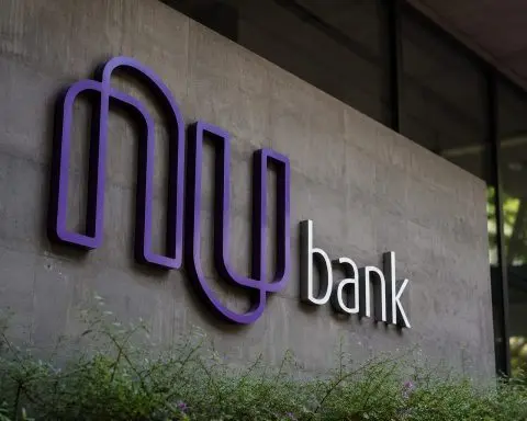 Nu Holdings Stock Moves Higher, Investors Weigh $1 Billion Buyback Impact