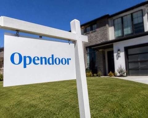 Opendoor (NASDAQ:OPEN) moves with Russell rebalance; short interest grows