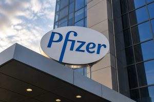 Pfizer (NYSE:PFE) yield tops 7% after stock falls on China GLP-1 news