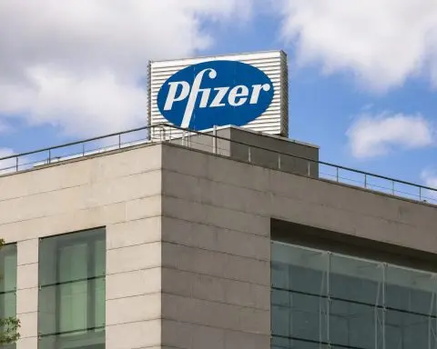 Pfizer trades around $26 with dividend in focus, drug-price worries linger