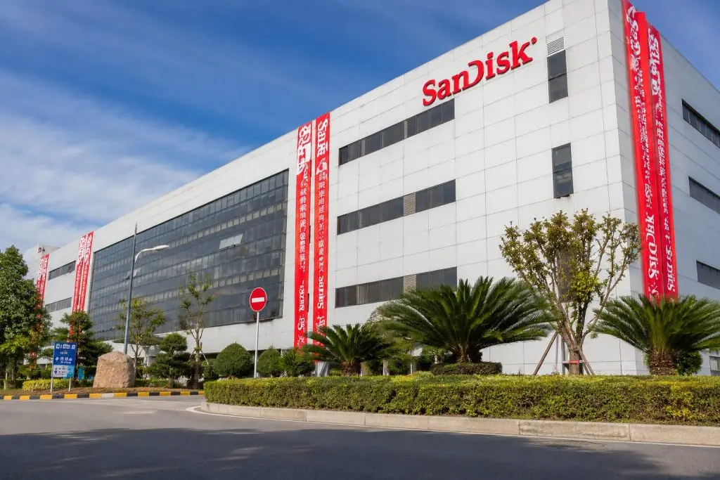 Sandisk Corporation (NASDAQ: SNDK) Has One Thing Bulls Wanted: Apple Just Flinched