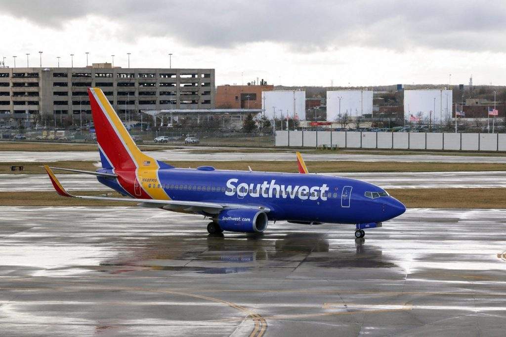 Southwest shuffles routes, widens access to Hawaii, Costa Rica and Europe