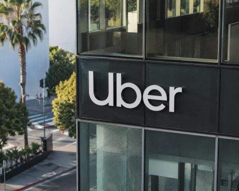 Uber (NYSE:UBER) gains $8 billion after robotaxi push