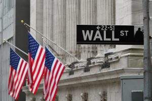 Nasdaq bounce hides thin megacap recovery as US stocks end