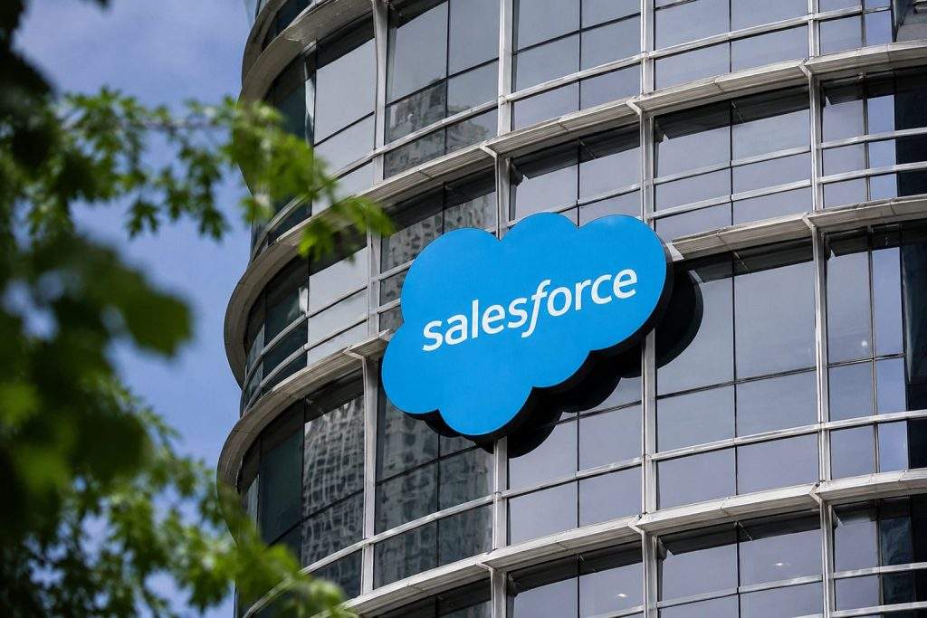 Salesforce Cuts More Jobs, Wall Street Watches the Calendar
