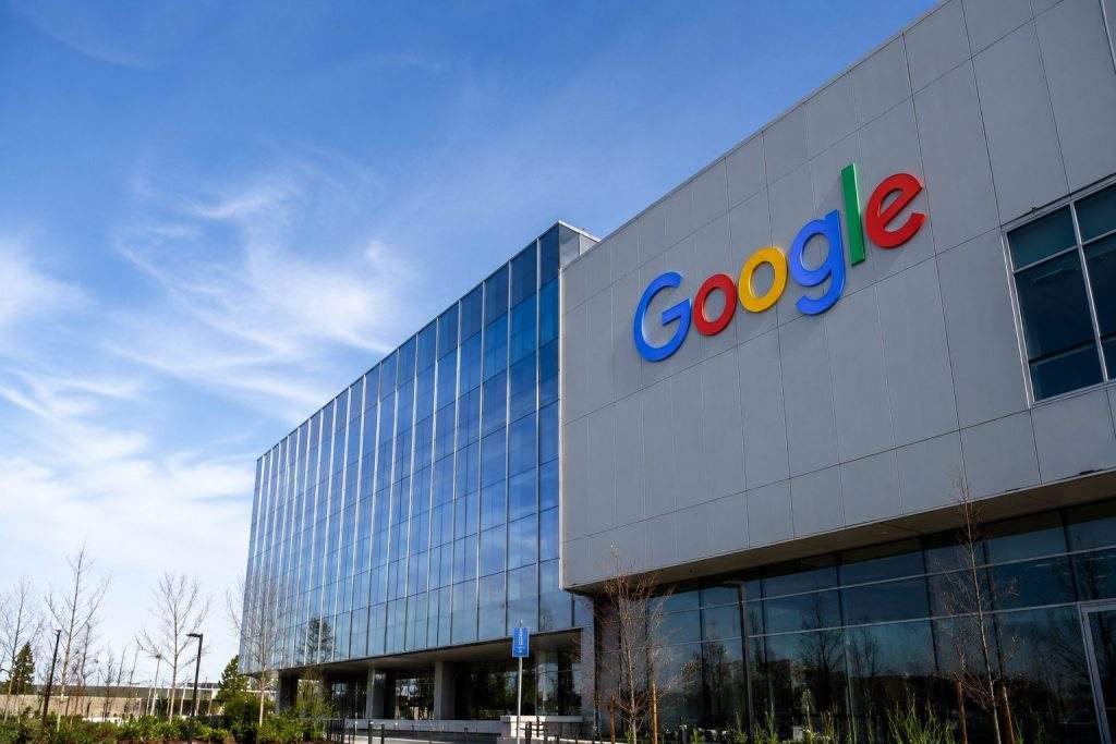 Alphabet Shares (NASDAQ:GOOGL): Cloud Revenue Is Key to Reaching $420, Not a 16x Price-to-Earnings Ratio