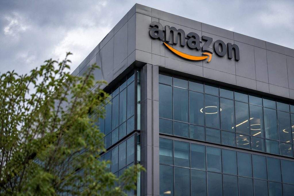 Amazon stock outperforms Nasdaq in quiet week as July 6 open approaches