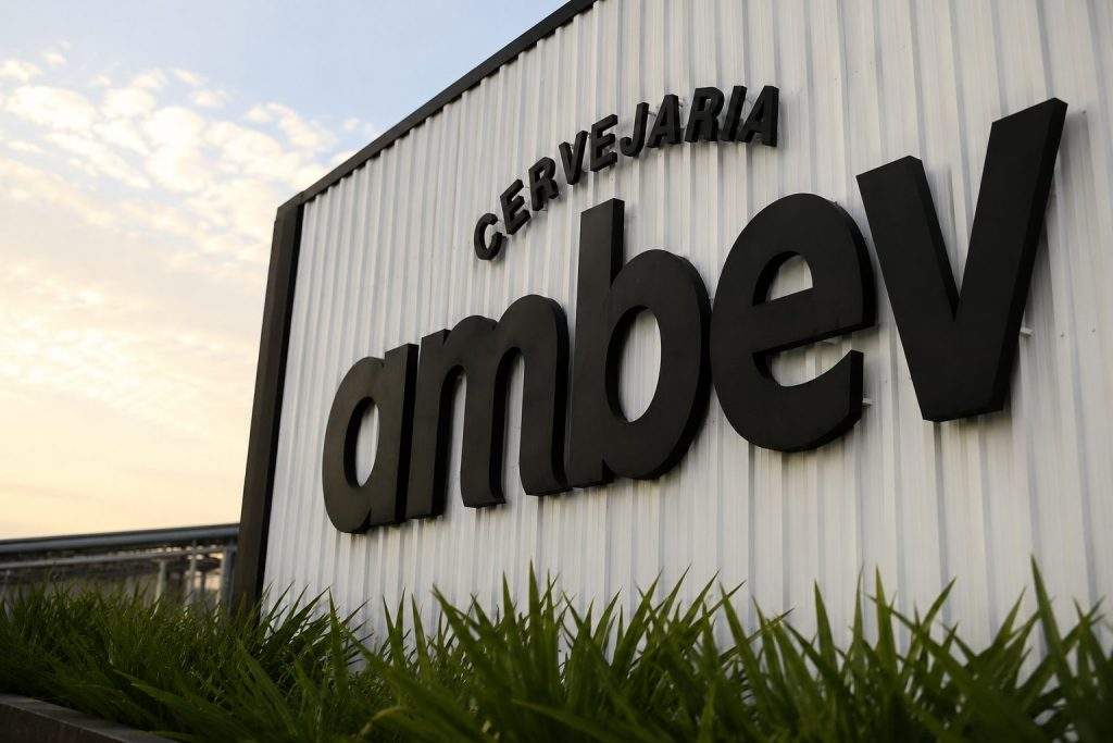 Ambev Bought 3 Million Shares a Day for 40 Sessions. The Stock Still Fell