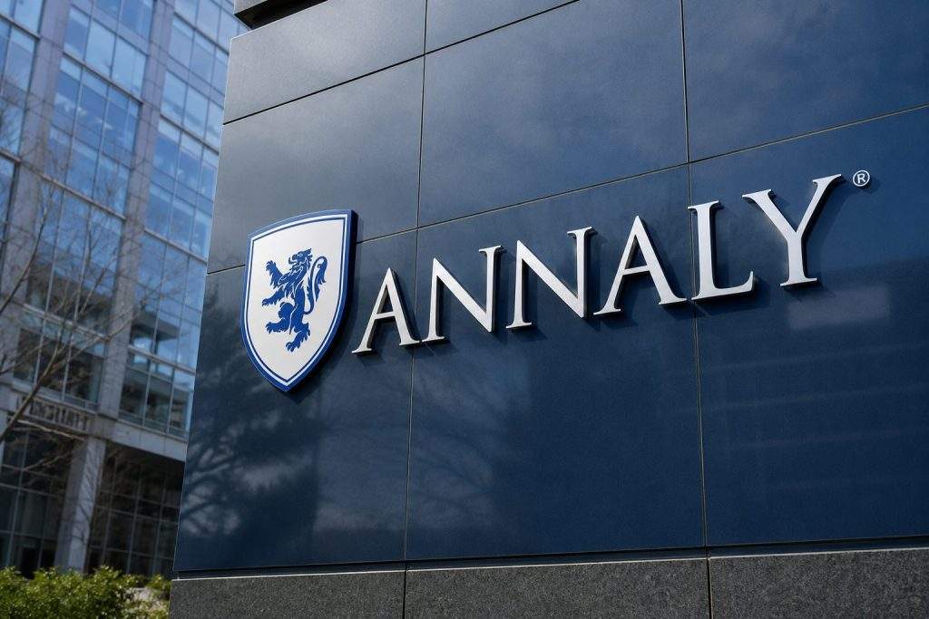 Annaly Capital Management (NYSE:NLY) Shares Advance After Hours Following Earnings That Support Increased Dividend