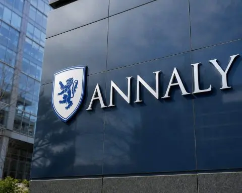 Annaly Capital Management (NYSE:NLY) Shares Advance After Hours Following Earnings That Support Increased Dividend