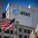 AT&T Inc. (NYSE:T) earnings highlight focus on projected $2.3 billion cash reserve
