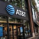 AT&T faces $15.7 billion SpaceX hit as stock selloff weighs on dividend plans