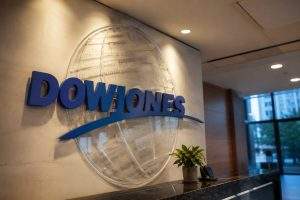 Dow Jones Edges Up — 24% Jump Flags Caution for Bulls