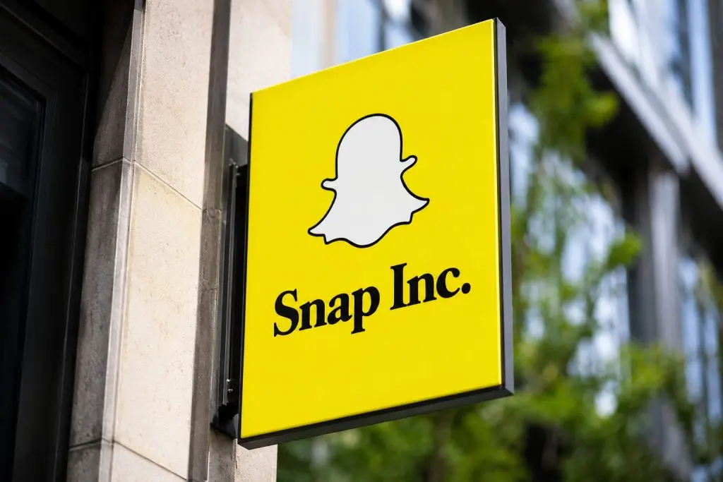 Snap trails Nasdaq—3% ad growth in focus for next move