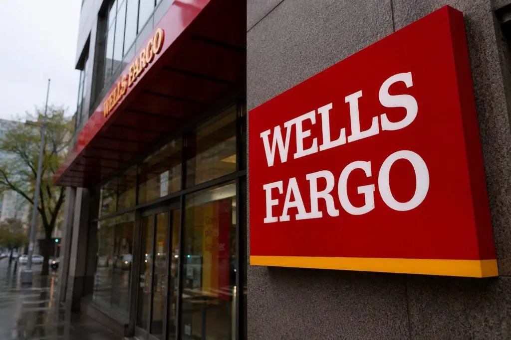 Wells Fargo (NYSE:WFC) tops estimates, most new loans went to corporate, investment banking