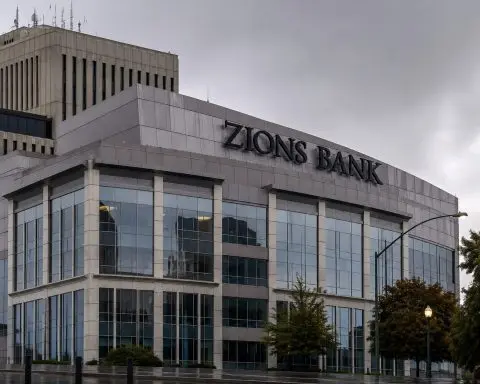 Zions Bancorporation (NASDAQ:ZION) declines as equity gains account for 43% of quarterly earnings per share