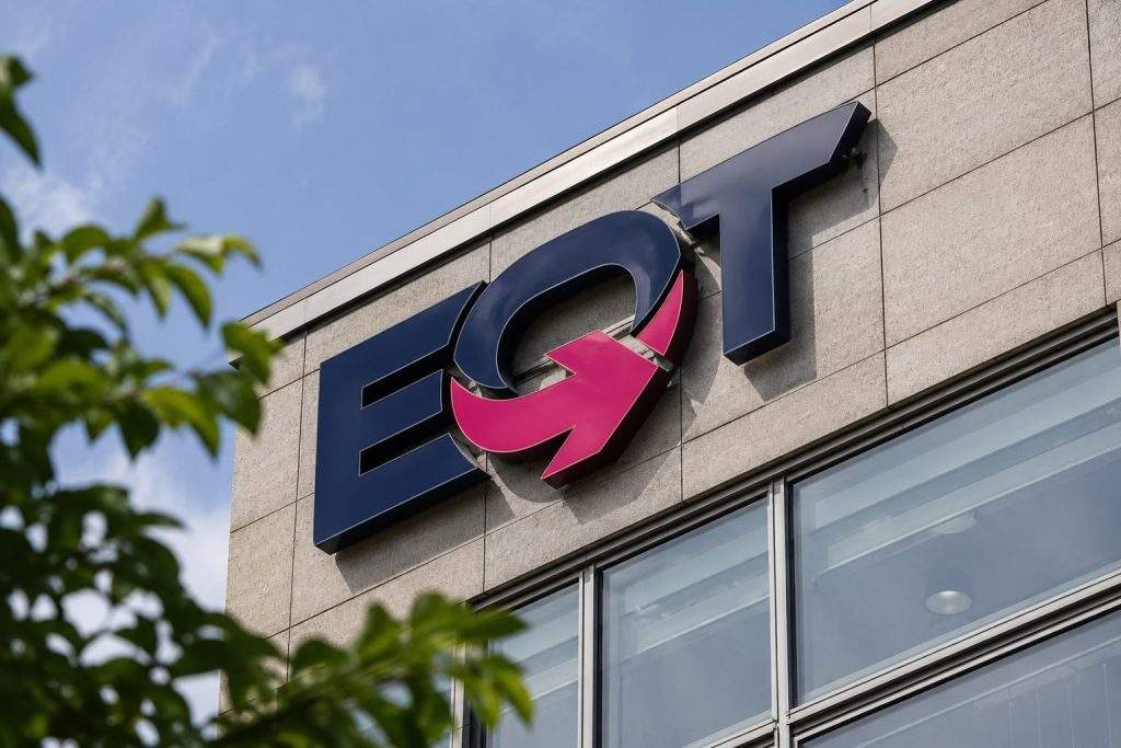 EQT (NYSE:EQT) trades close to 52-week low as gas storage increase raises Q2 cash flow questions