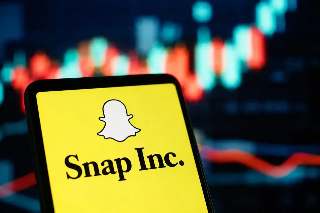 Snap (NYSE:SNAP) rally puts July cash flow in focus