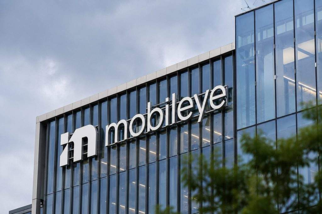 Mobileye (NASDAQ:MBLY) pares gains as buyback overhang weighs after 22% jump
