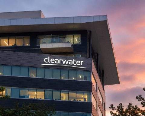 Clearwater Analytics (NYSE:CWAN) delists from NYSE after buyout, last trade leaves small spread