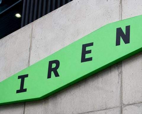 IREN slips after Anthropic buyout focuses attention on 2028 Australia plan