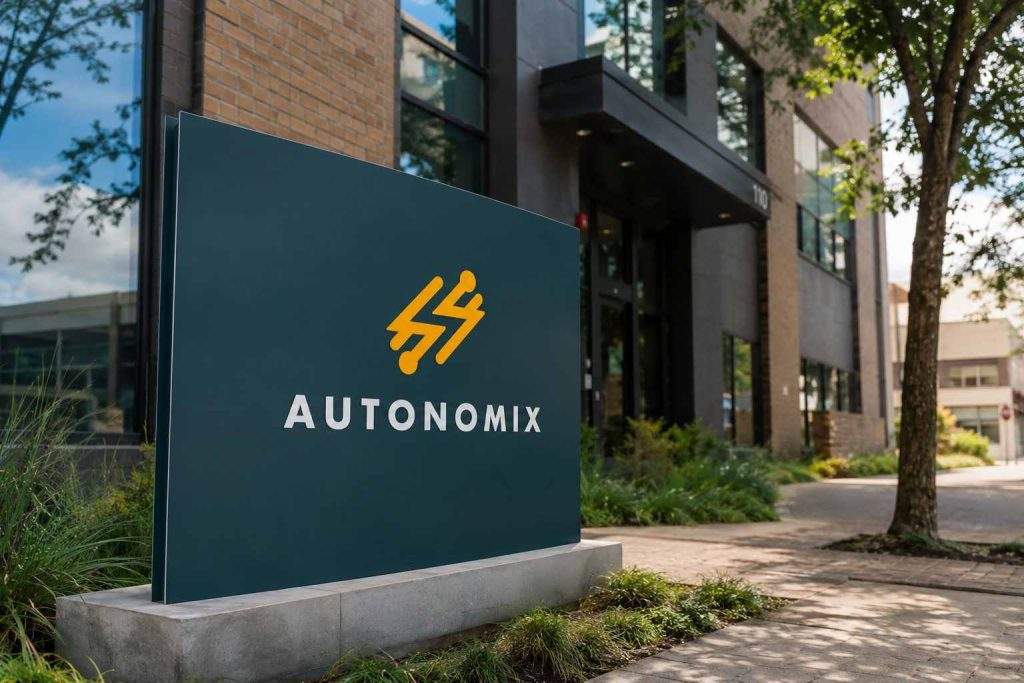 Autonomix Medical, Inc. (NASDAQ:AMIX) rises as cash-per-share differential aligns with warrant overhang