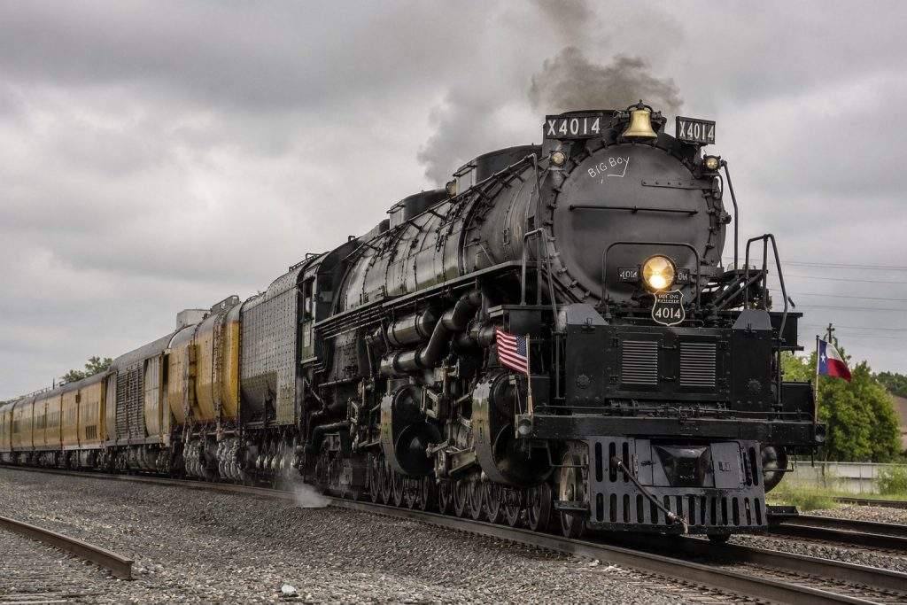 Union Pacific’s Big Boy 4014 Draws Crowds in Leetsdale, 13% Merger Discount Catches Investor Attention