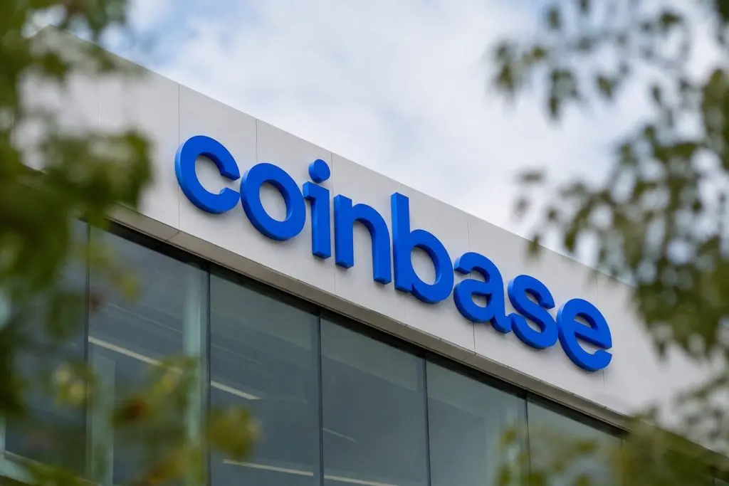 Coinbase (NASDAQ:COIN) rises 9.8% as Clarity Act prospects fuel policy optimism