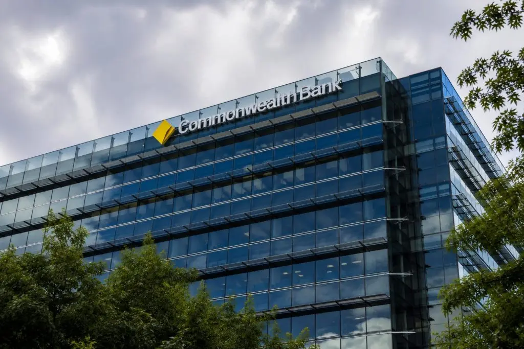 Commonwealth Bank (ASX:CBA) shares extend gains over rivals as spending slowdown challenges its valuation premium