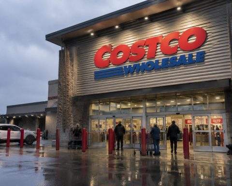 Costco Stock’s Hidden 7% Retention Moat Is Real — Its 46x Valuation Is the Catch