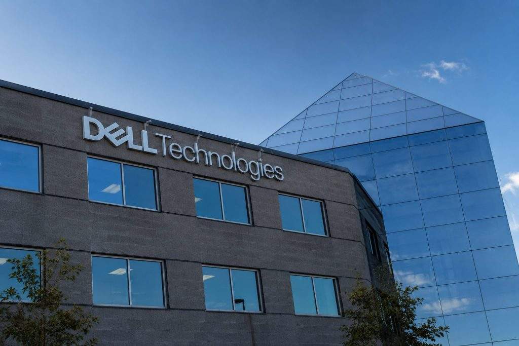 Dell (NYSE:DELL) faces $7.7B Texas test after recent drop