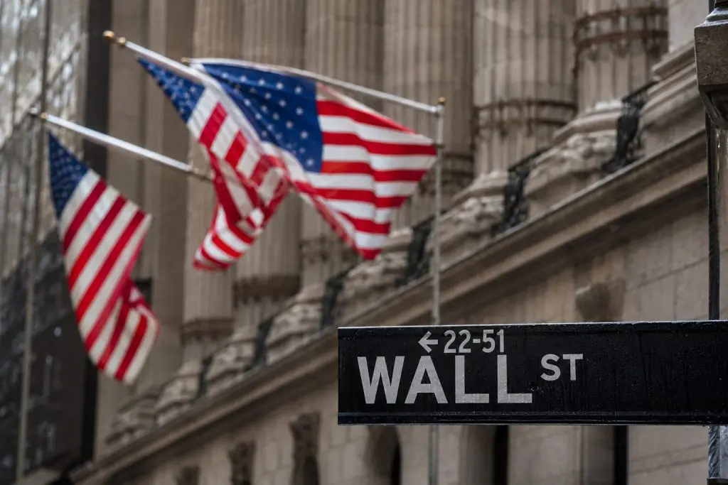 U.S. stocks climb as Dow gains, outweighing AI chip sector losses