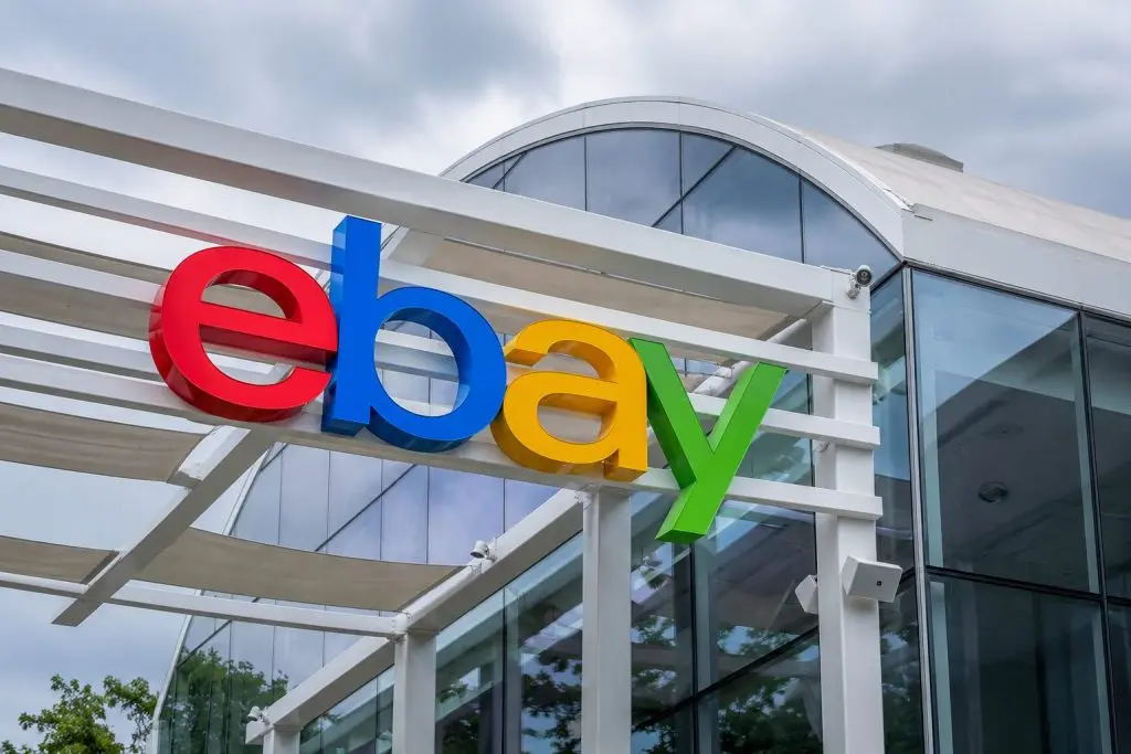 eBay Inc. (NASDAQ:EBAY) Under Scrutiny as GameStop Corp. (NYSE:GME) Takes 9.8% Stake Ahead of Monday Session