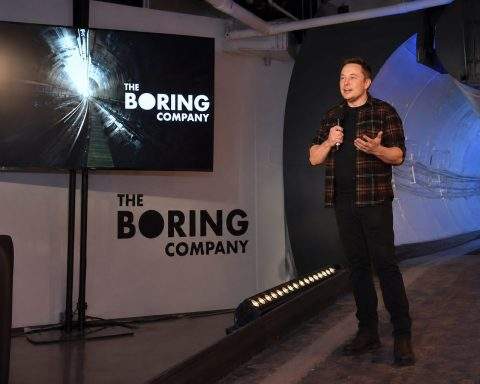 Musk’s Boring Company Targets $20 Billion Valuation Despite Over 200x Sales Ratio