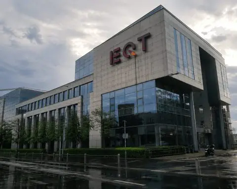 EQT (NYSE:EQT) raises gas outlook while Southgate investment utilizes capex savings